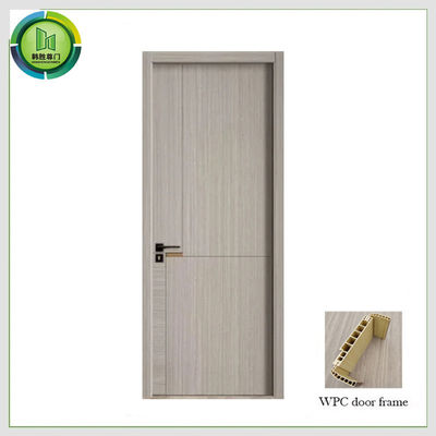 سعر جيد WPC Skin Single UPVC Patio Door ، استخدام فندق أبواب UPVC خشبية مقاومة للرطوبة الانترنت